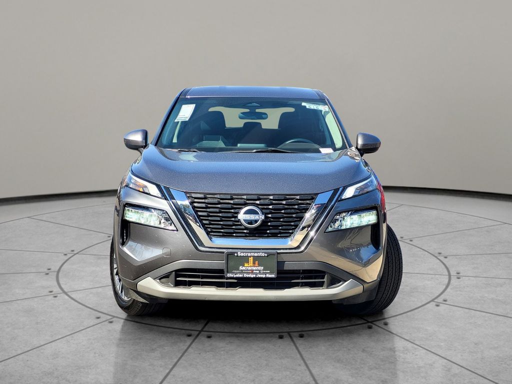 2023 Nissan Rogue SV photo 2