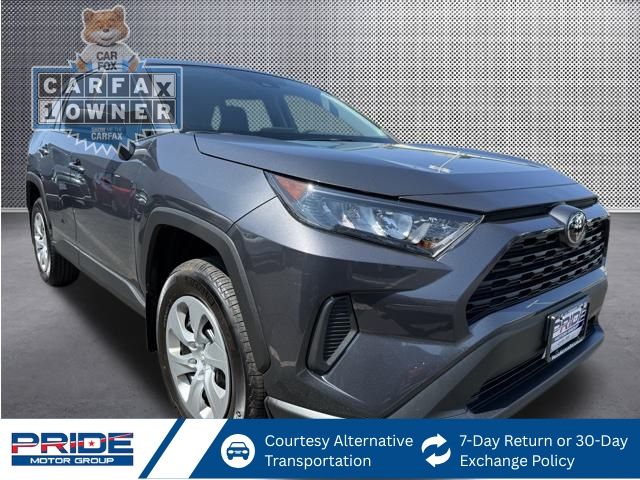 2022 Toyota RAV4 LE photo 7