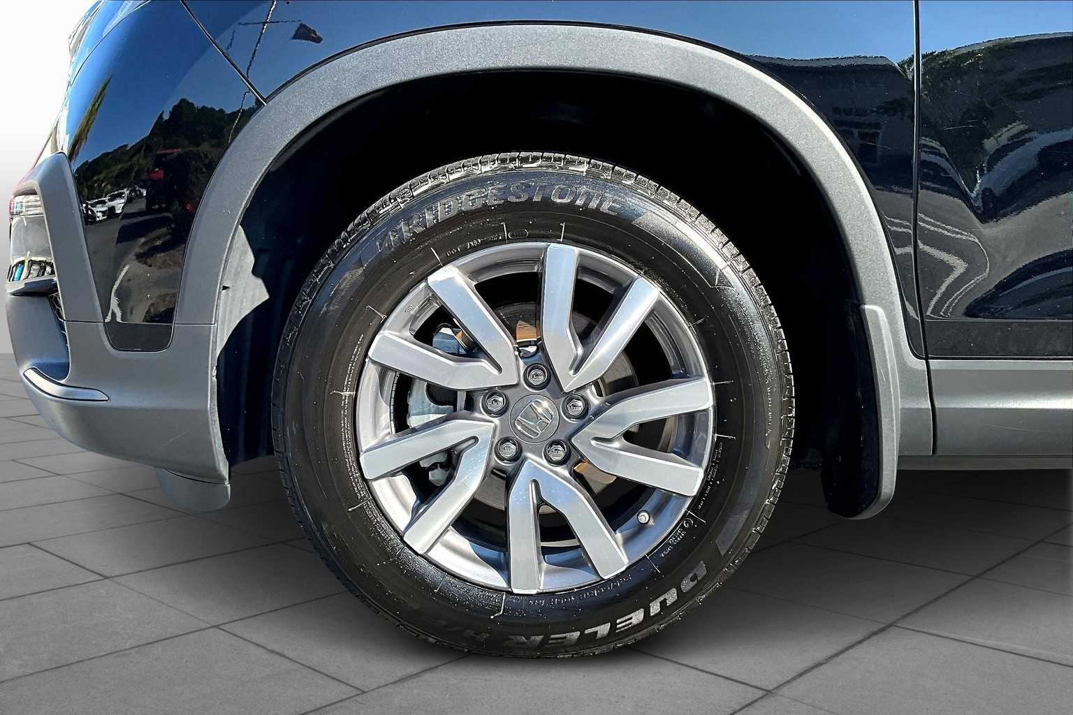 2022 Honda Pilot EX-L photo 9