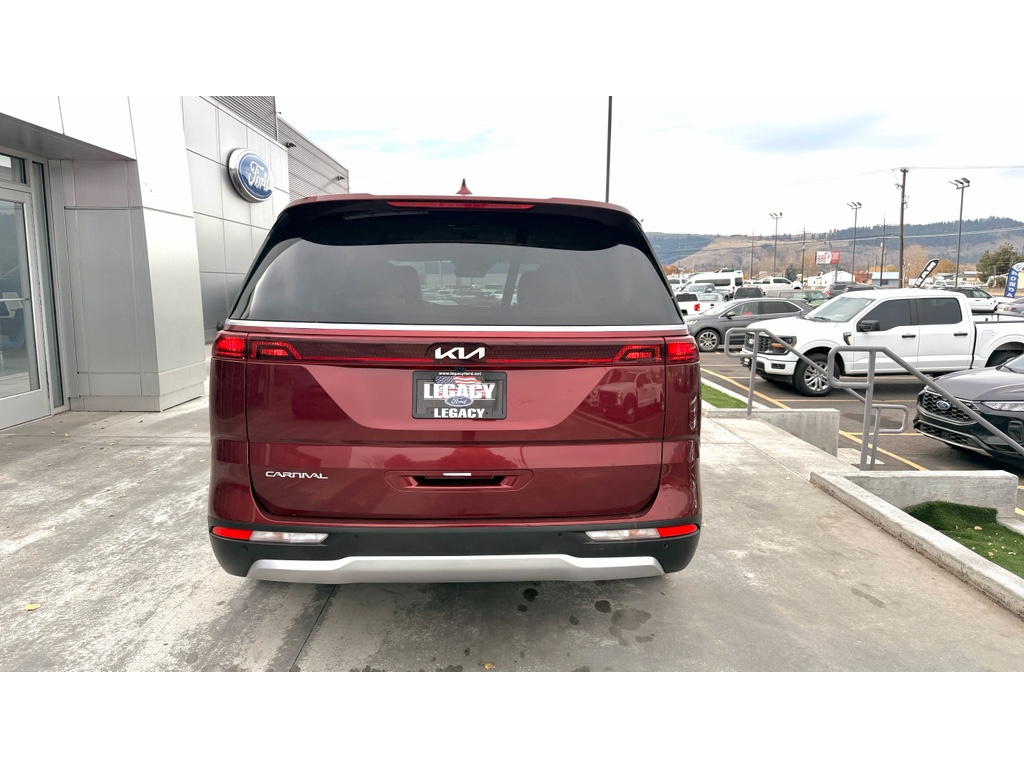 2024 Kia Carnival EX photo 2