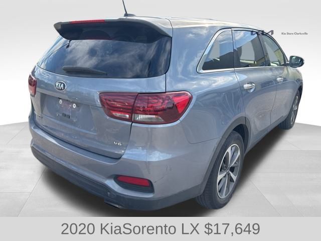2020 Kia Sorento LX photo 7