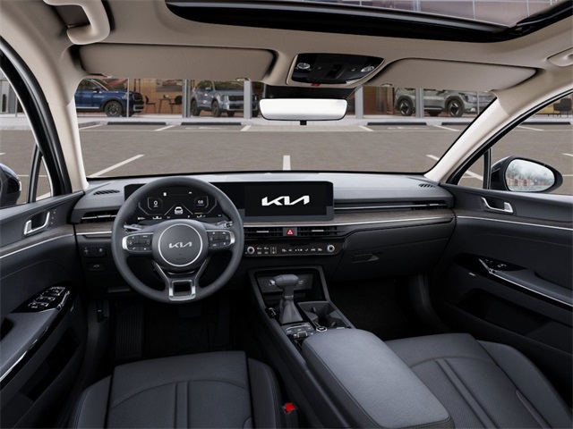 2025 Kia K5 EX photo 13