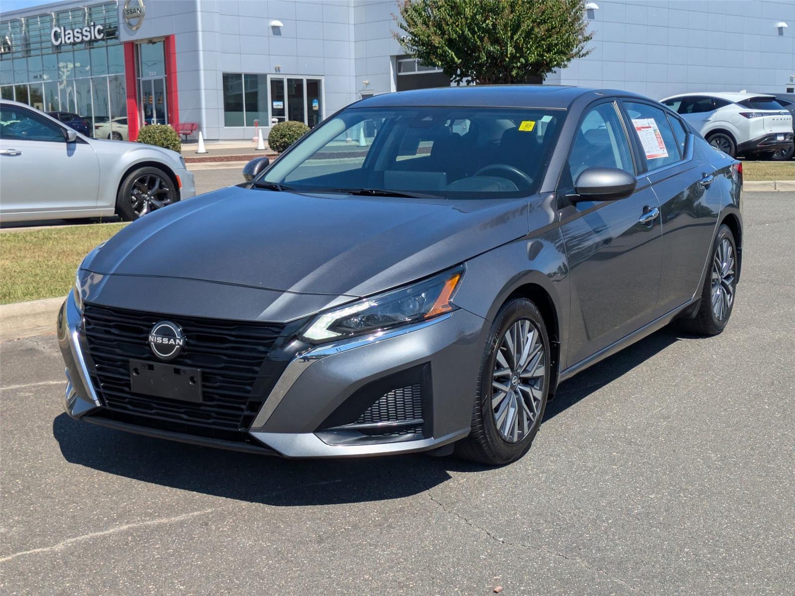 2023 Nissan Altima SV