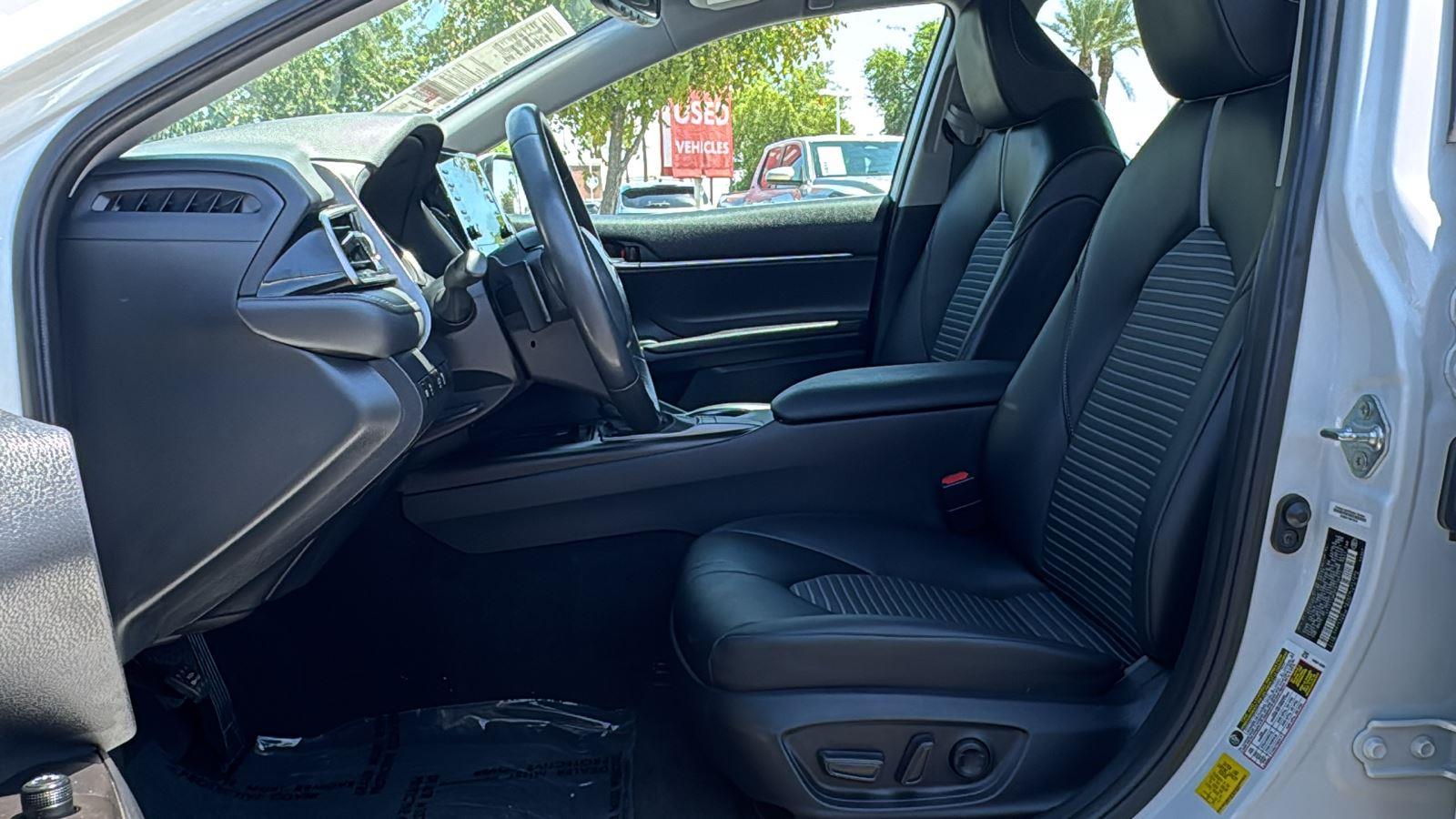 2023 Toyota Camry SE photo 23
