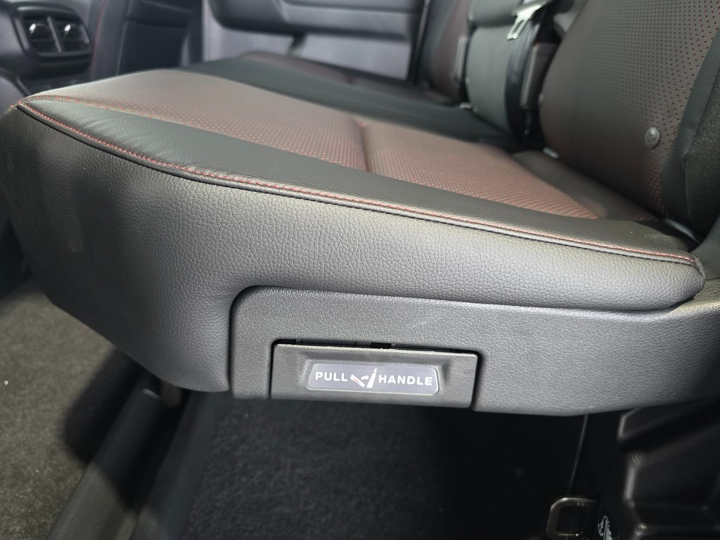2025 Honda Ridgeline Black Edition photo 14