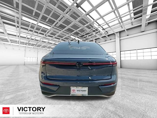 2025 Toyota Crown photo 4