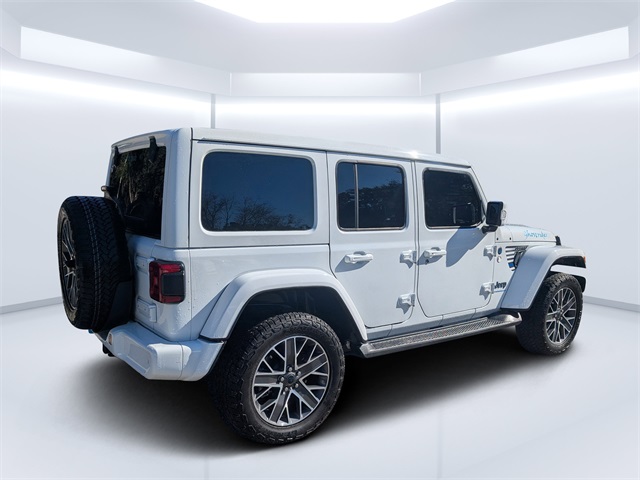 2024 Jeep Wrangler High Altitude 4xe photo 3