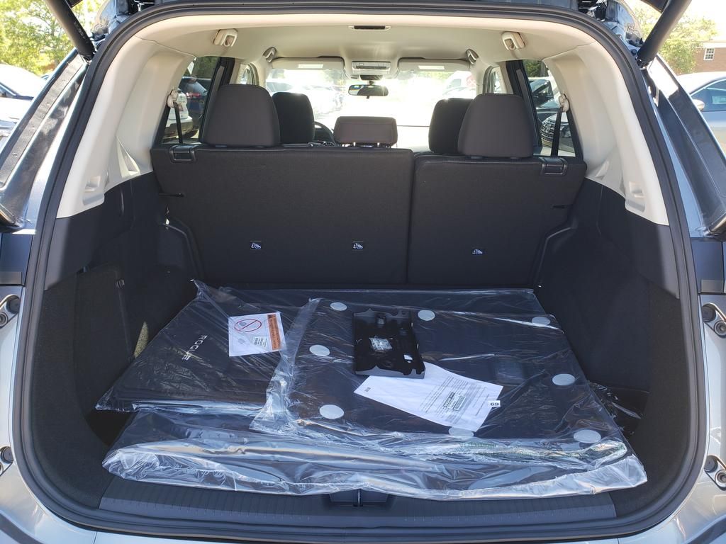 2026 Nissan Rogue SV photo 4