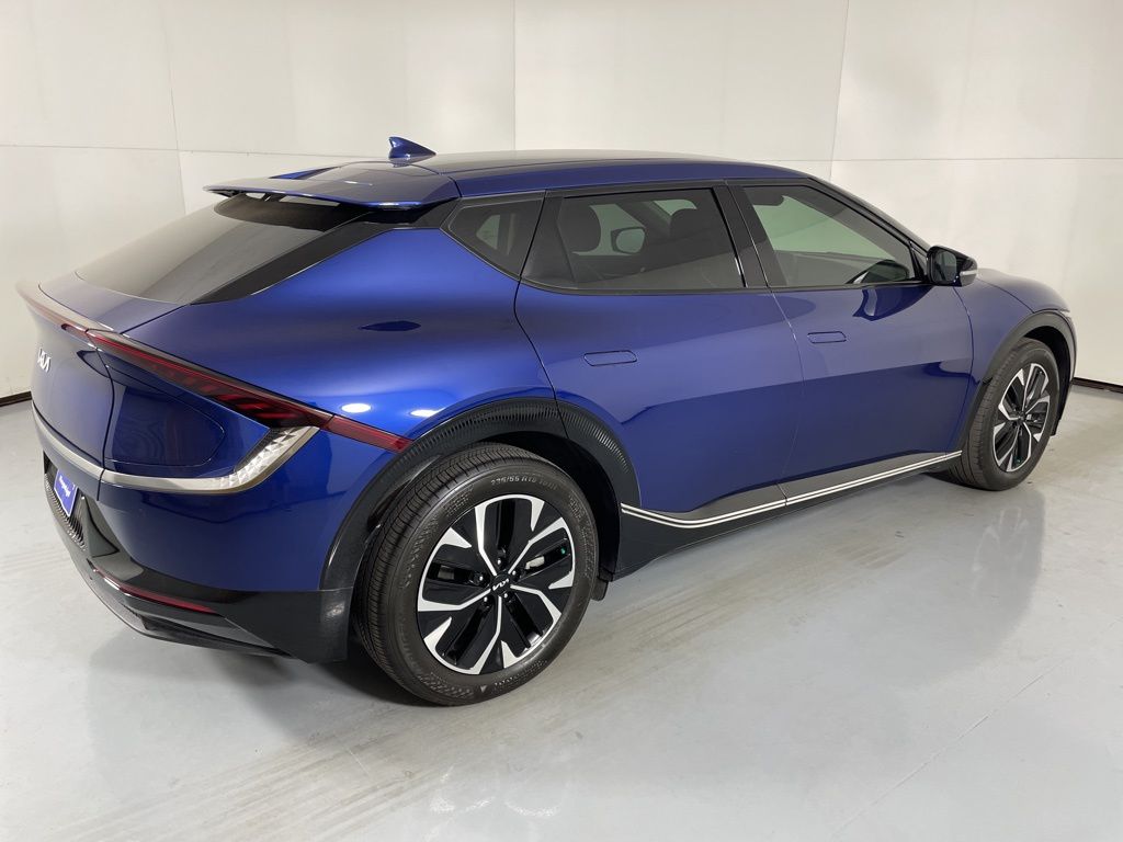 2024 Kia EV6 Wind photo 9