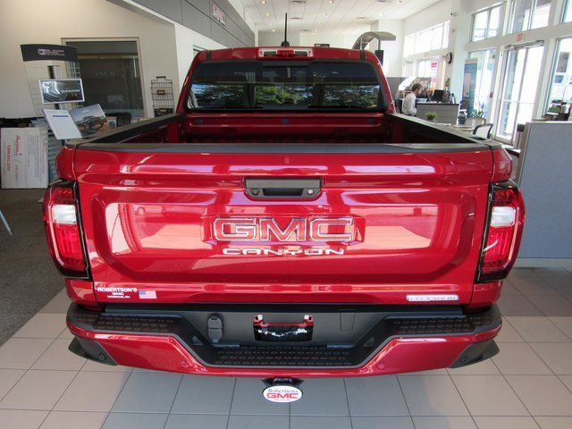 2026 Gmc Canyon Elevation photo 3