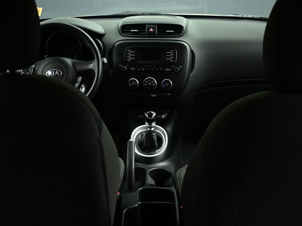 2015 Kia Soul Base photo 40