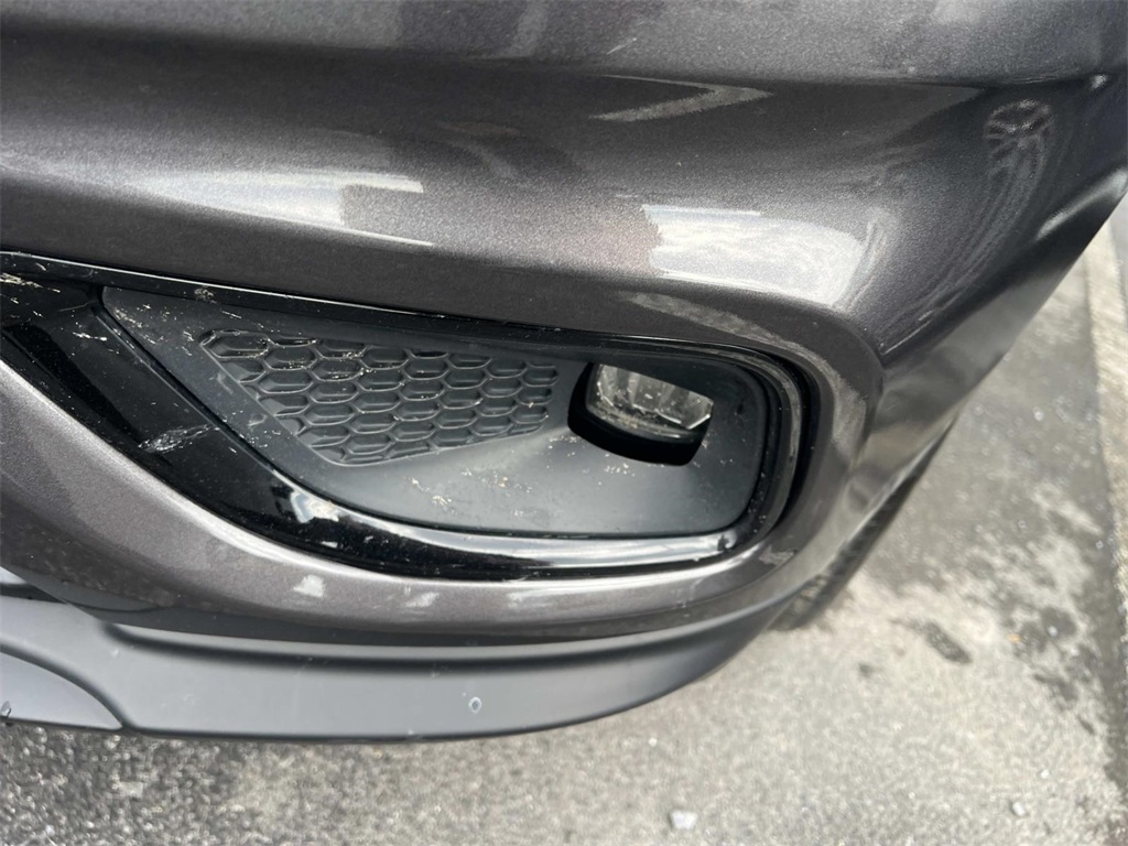 2020 Jeep Cherokee Altitude photo 2
