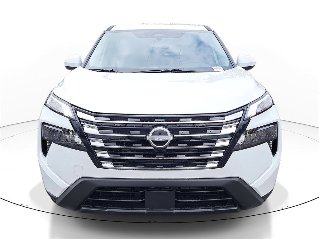 2026 Nissan Rogue SV photo 2
