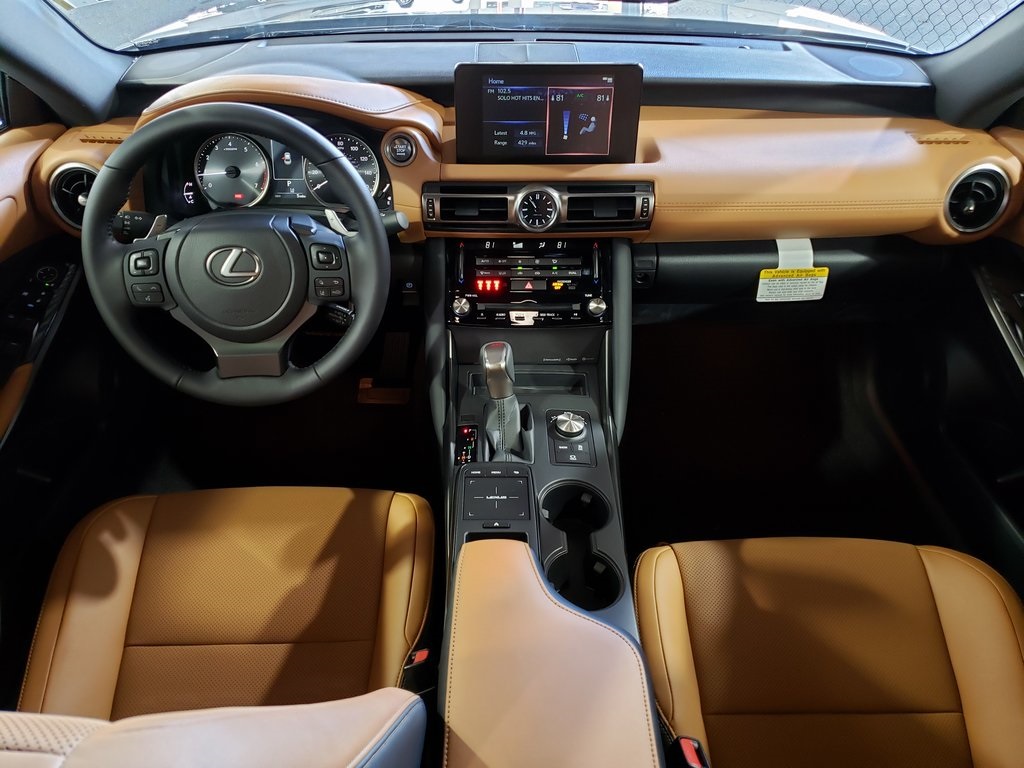 2025 Lexus IS 300 photo 28