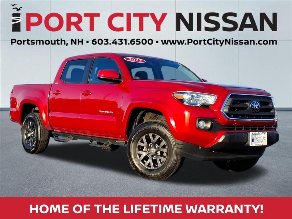 2023 Toyota Tacoma SR5's photo