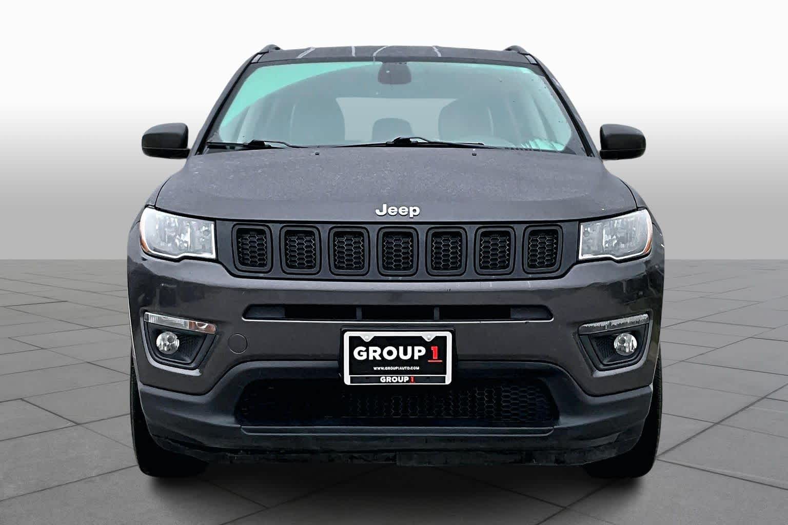 2018 Jeep Compass Latitude photo 3