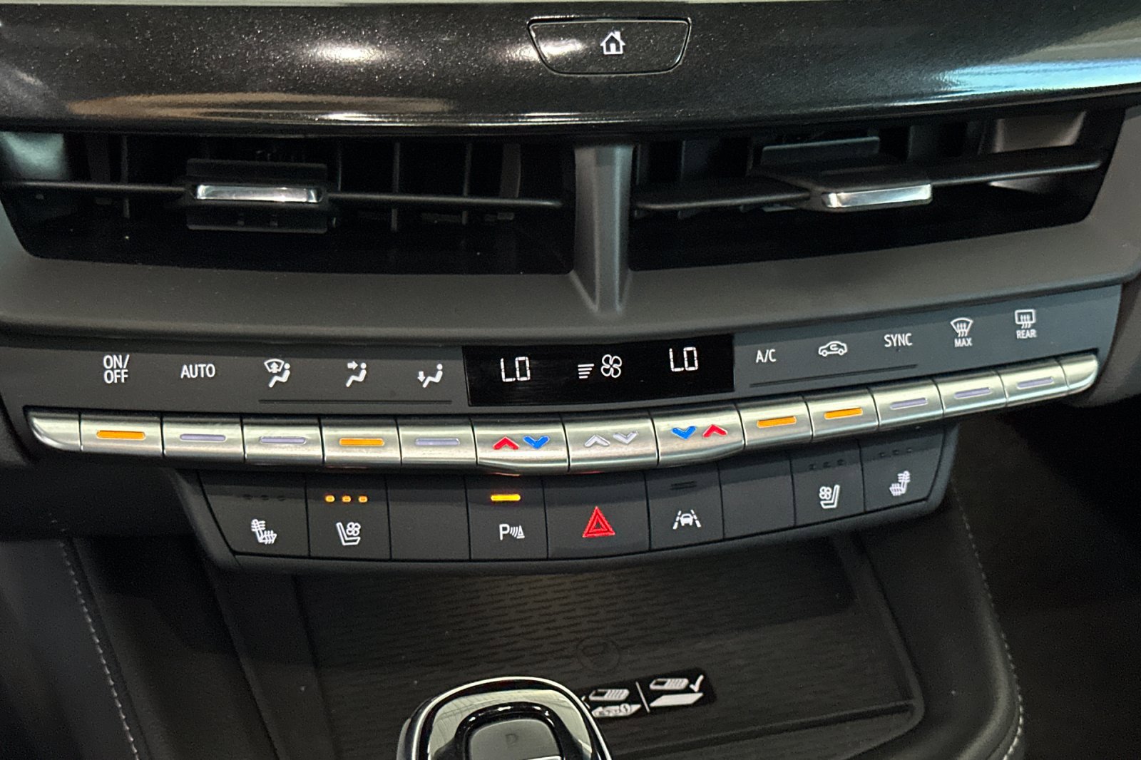 2024 Cadillac CT4 photo 19