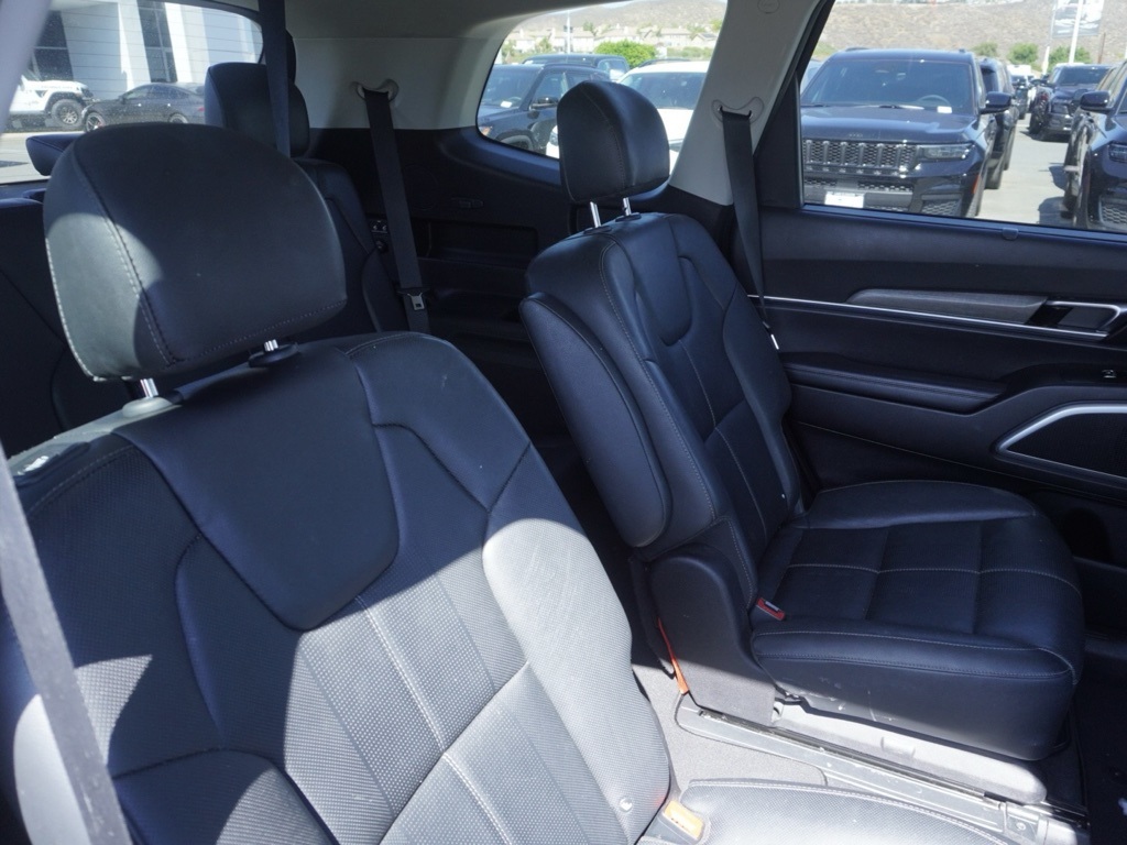 2021 Kia Telluride EX Nightfall Edition photo 20