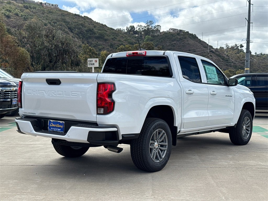 2026 Chevrolet Colorado LT photo 9