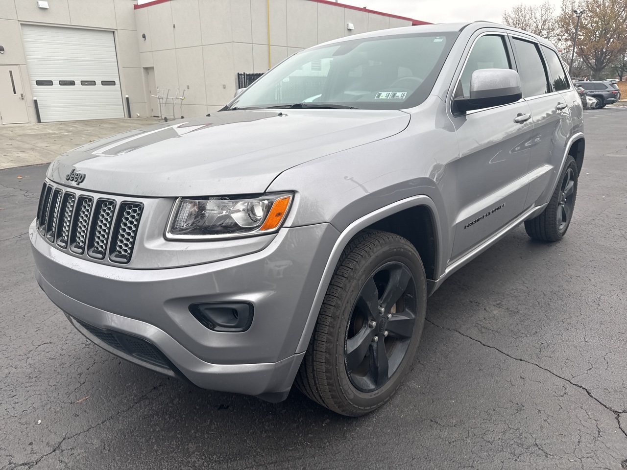 2015 Jeep Grand Cherokee Altitude's photo