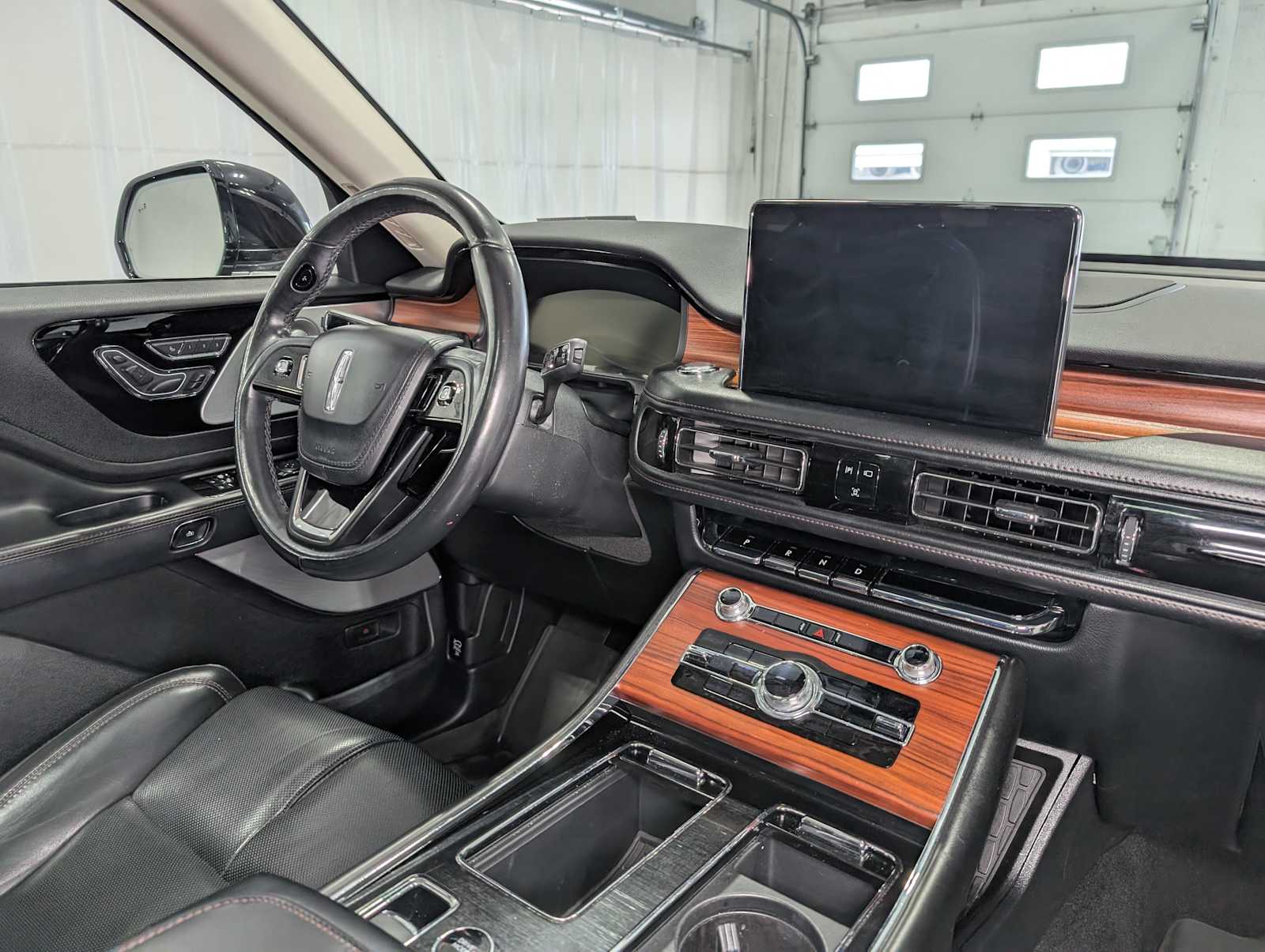 2020 Lincoln Aviator Reserve photo 39
