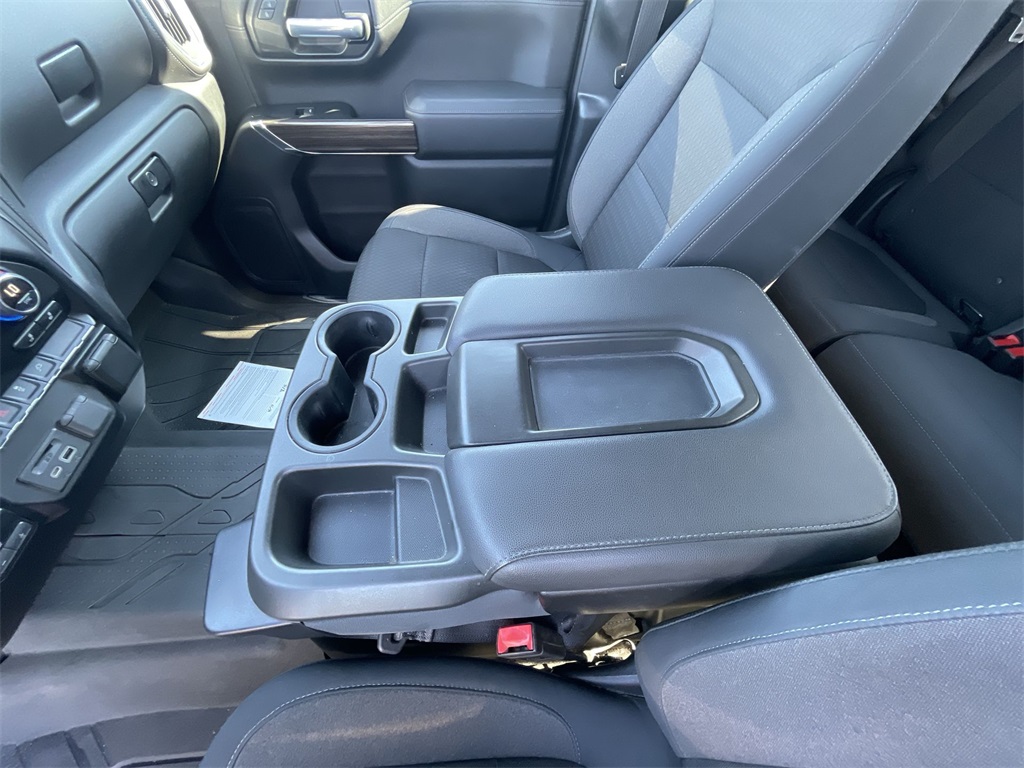 2019 Chevrolet Silverado 1500 LT photo 19