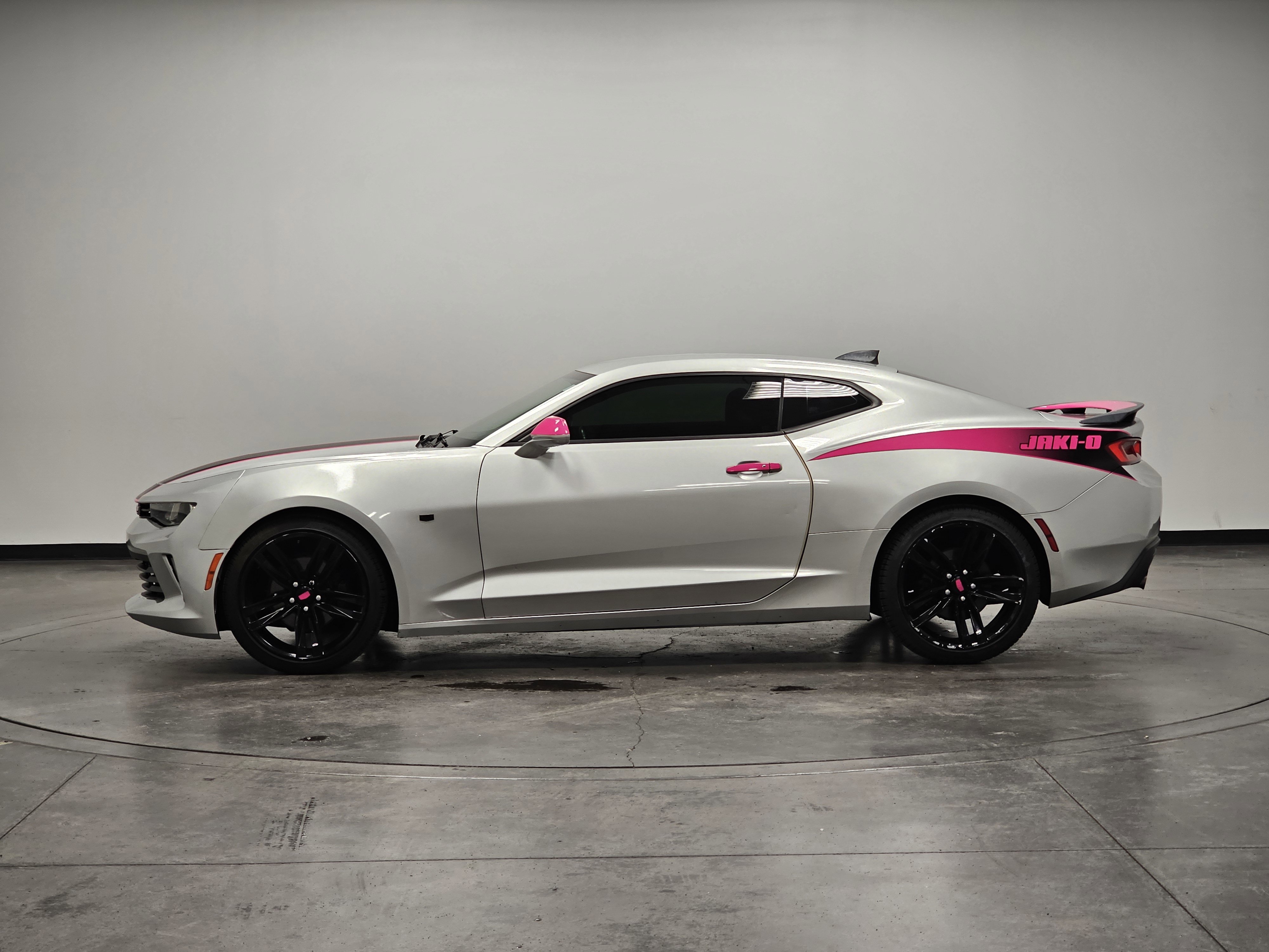 2016 Chevrolet Camaro 1LT photo 4