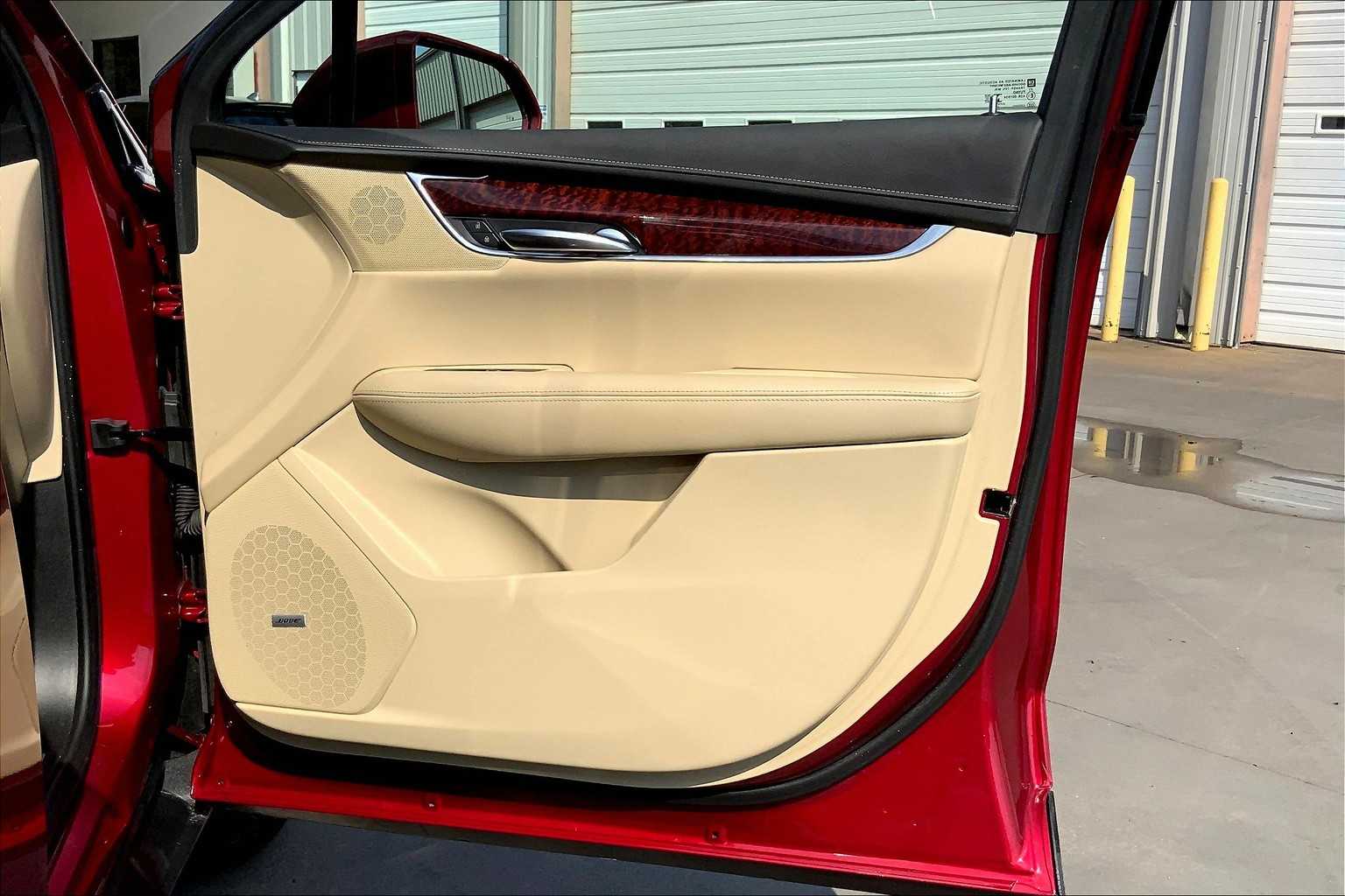 2019 Cadillac XT5 Luxury photo 22