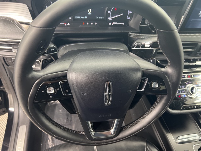 2022 Lincoln Corsair Standard photo 21