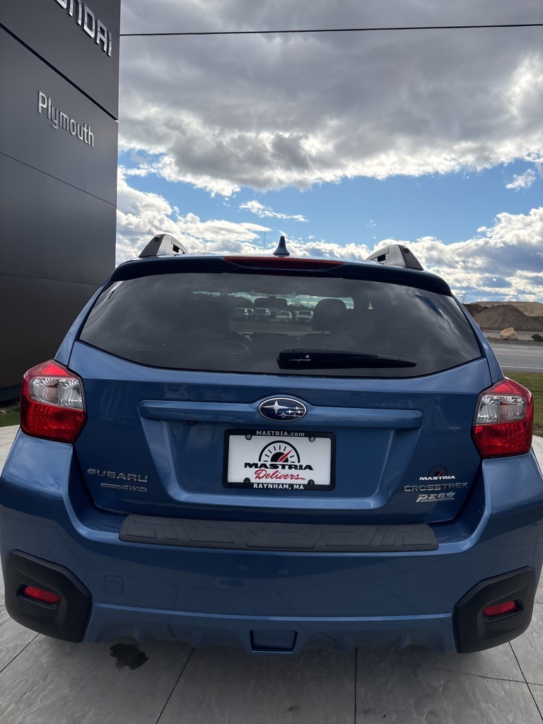 2017 Subaru Crosstrek 2.0i Limited photo 3