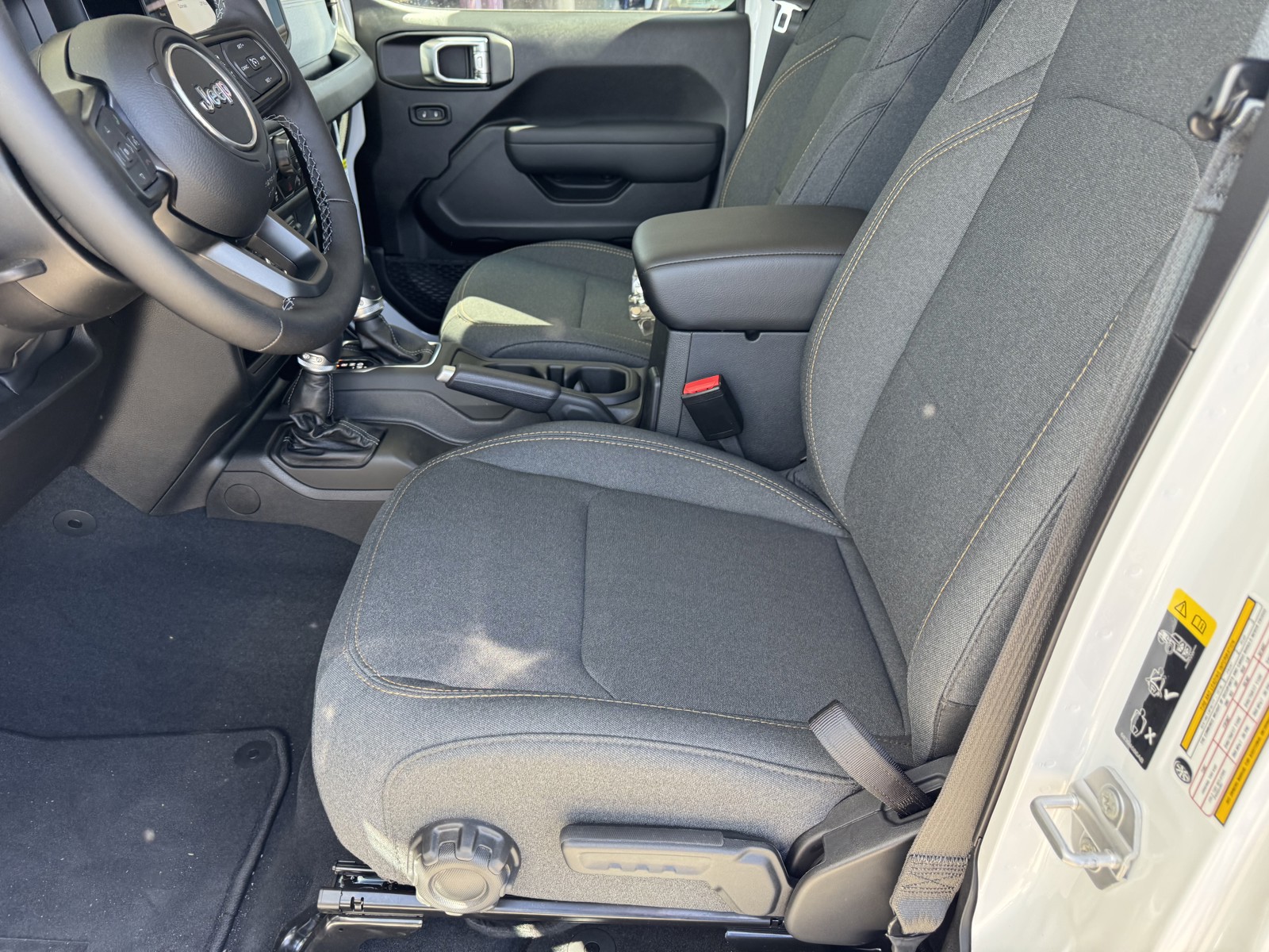 2025 Jeep Wrangler Sport S photo 12