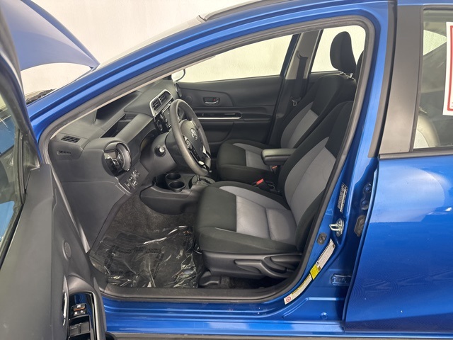 2018 Toyota Prius C Four photo 21