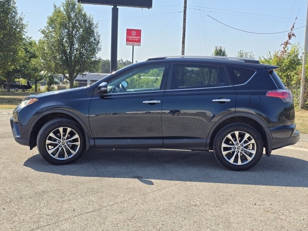 2017 Toyota RAV4 Limited photo 19