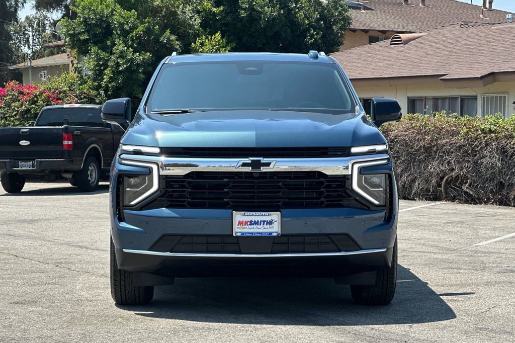2025 Chevrolet Tahoe LS photo 9