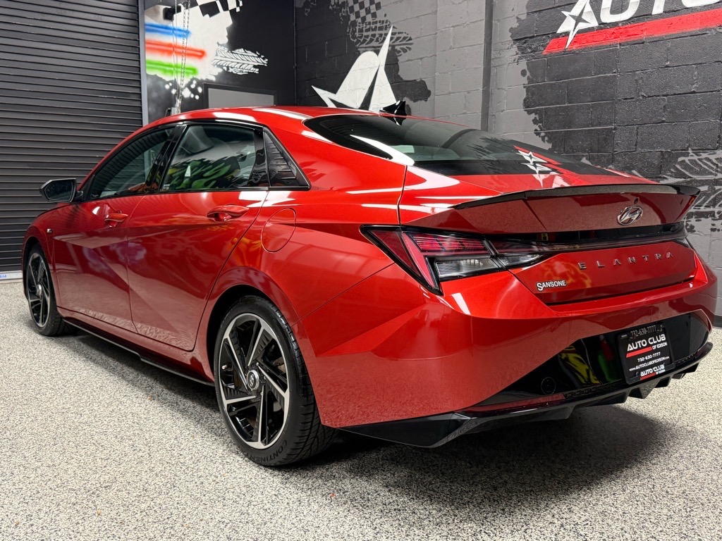 2022 Hyundai Elantra N Line photo 3