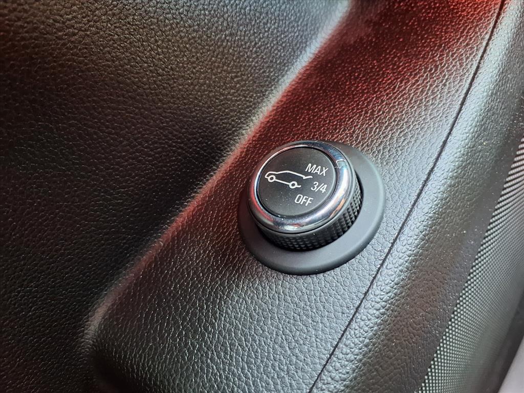 2020 Chevrolet Traverse Cloth photo 21