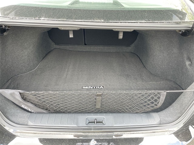 2025 Nissan Sentra SV photo 28