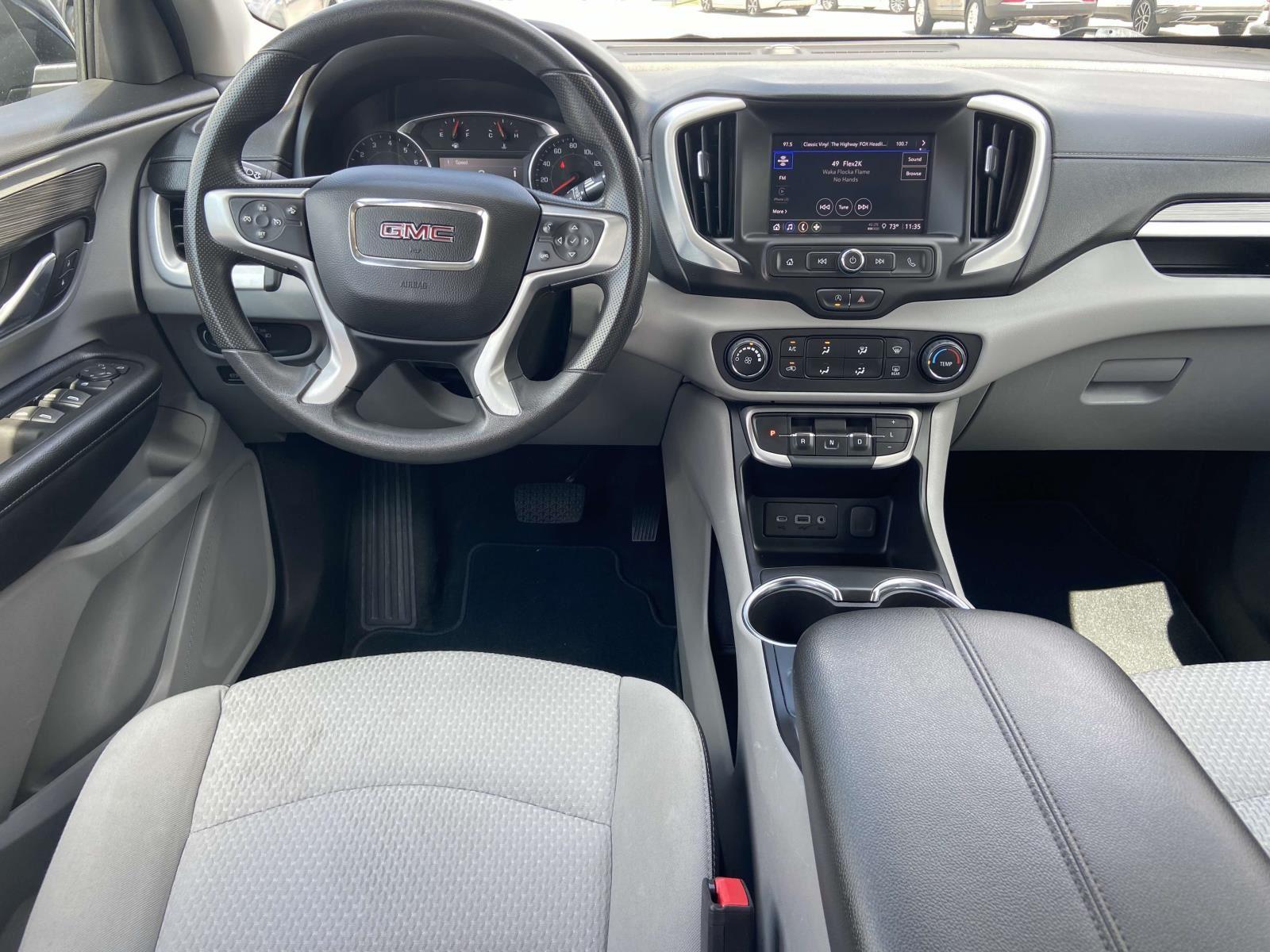 2024 Gmc Terrain SLE photo 2