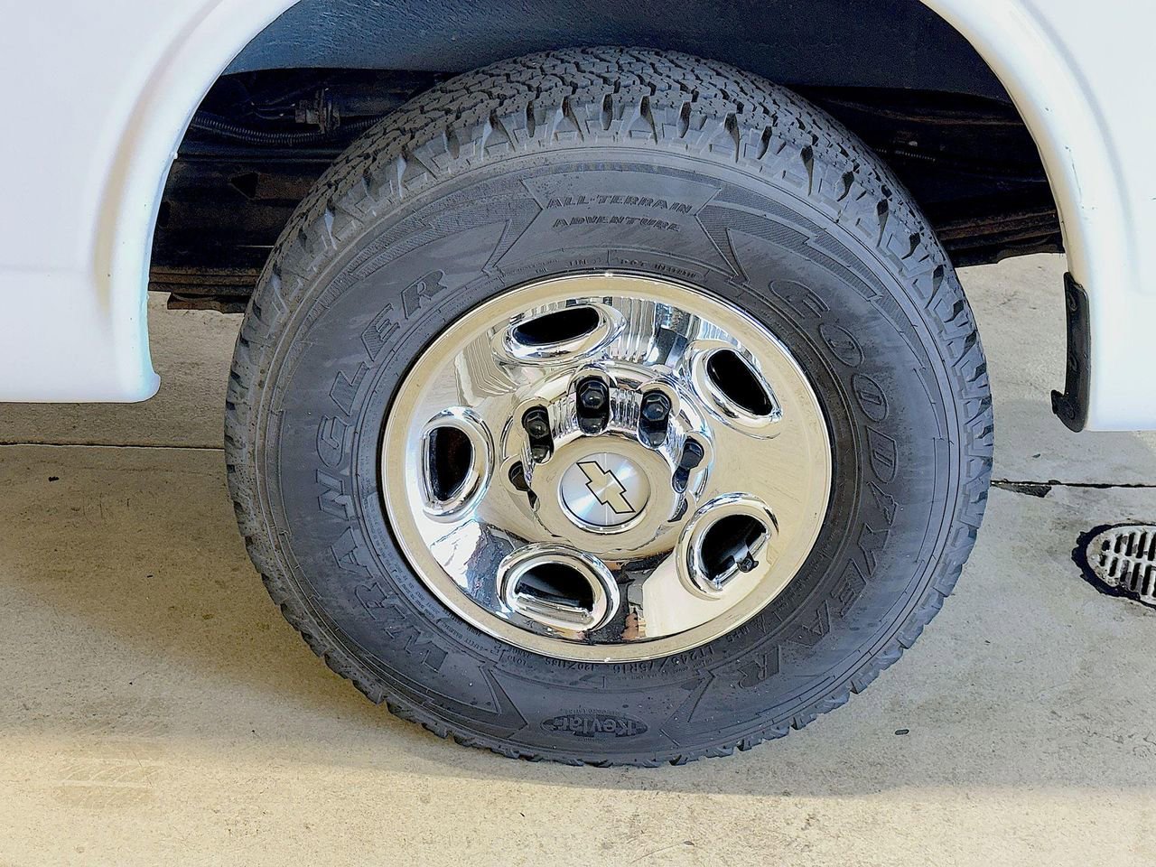 2020 Chevrolet Express Cargo Van 2500 photo 24