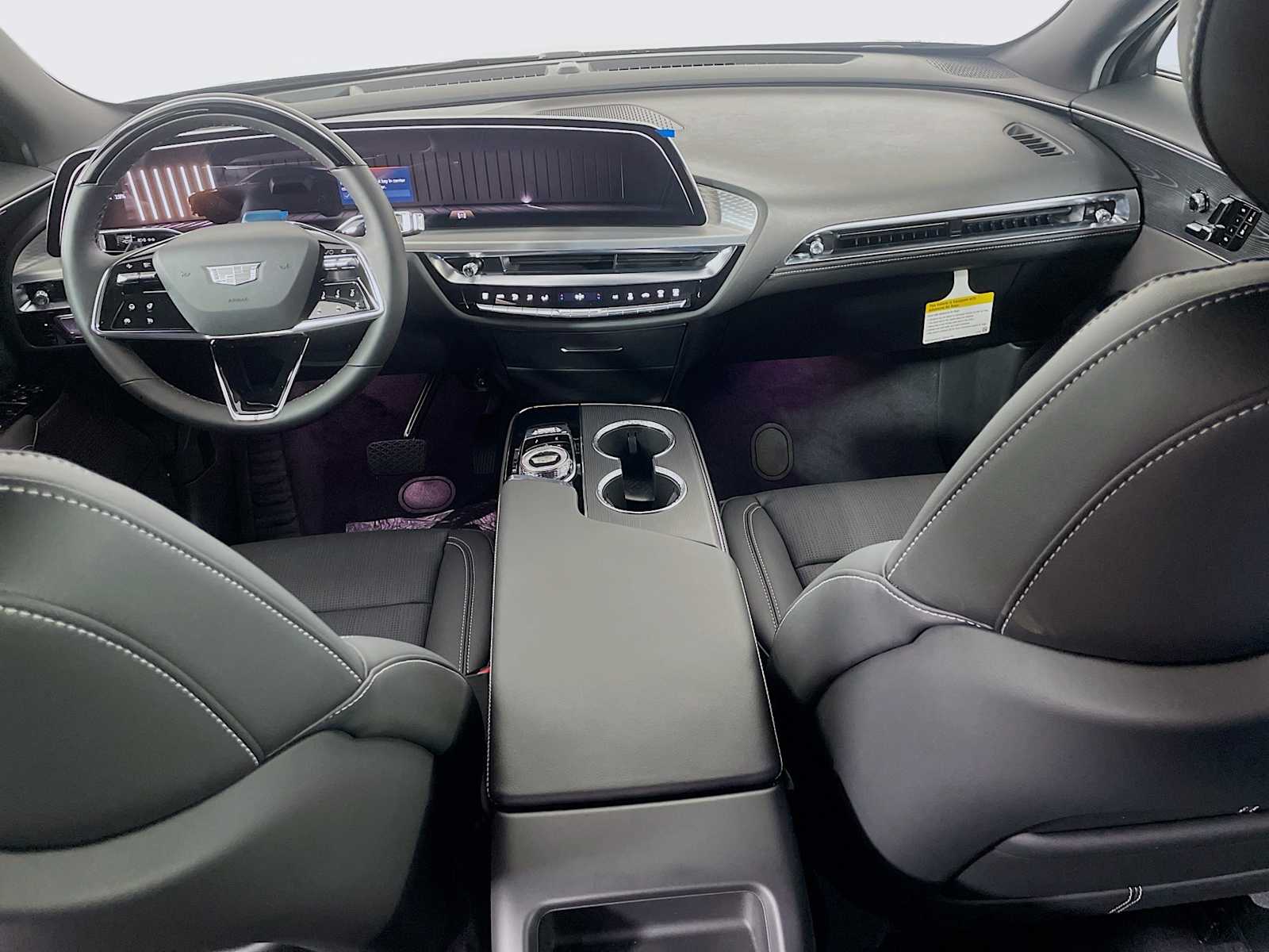 2026 Cadillac Lyriq Luxury photo 3
