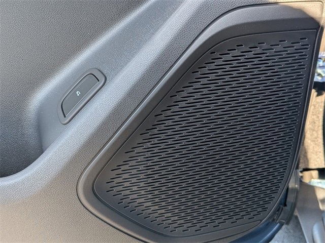 2026 Chevrolet Traverse photo 13
