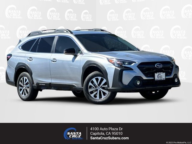 2025 Subaru Outback Premium's photo