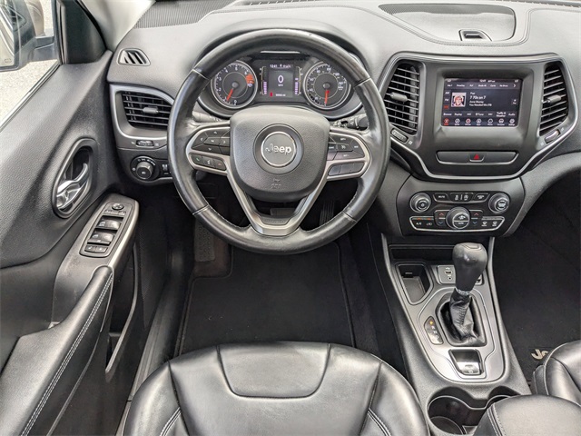 2019 Jeep Cherokee Latitude photo 14
