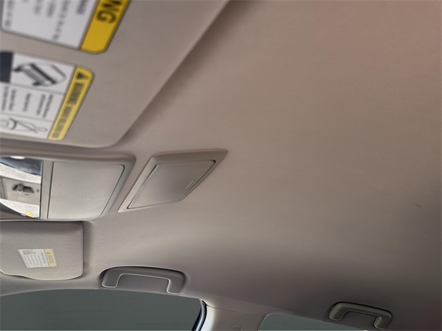 2020 Mitsubishi Outlander ES photo 17