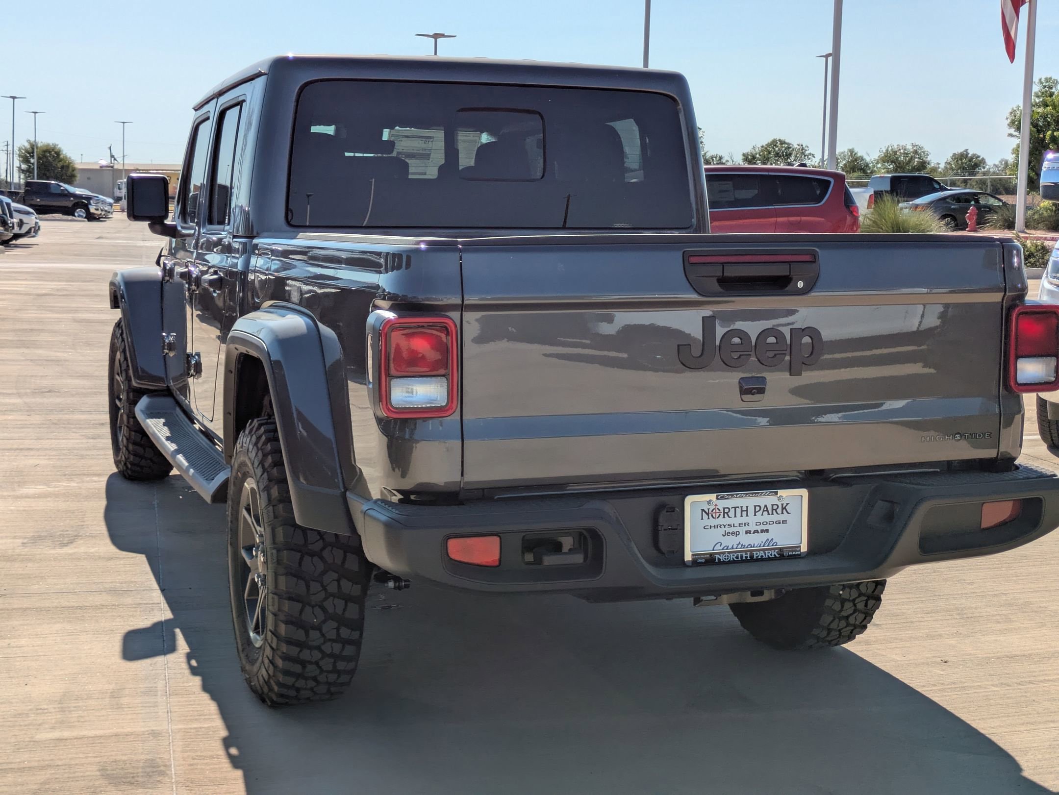 2025 Jeep Gladiator Sport photo 5