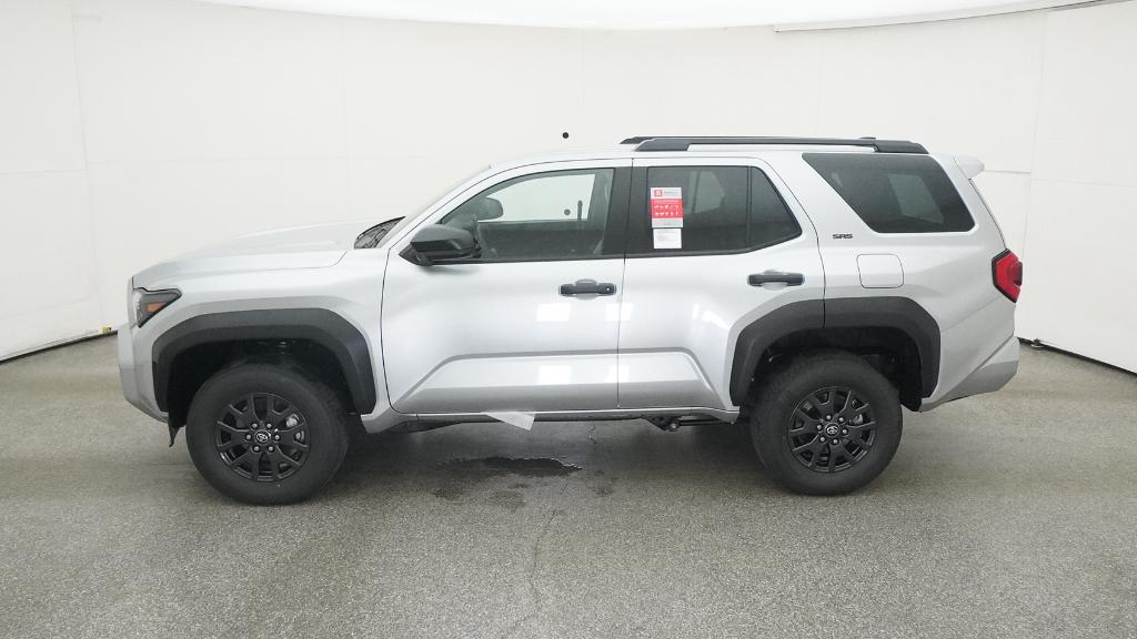 2025 Toyota 4Runner SR5 photo 9