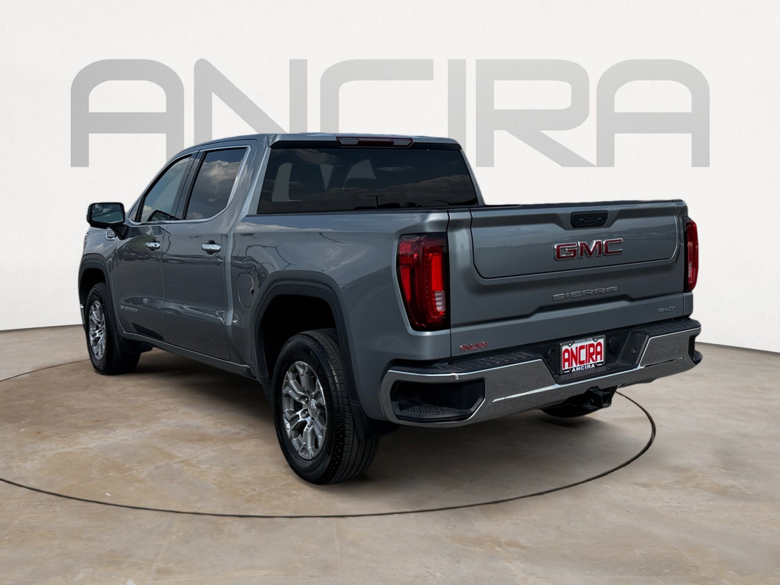 2024 Gmc Sierra 1500 SLT photo 3