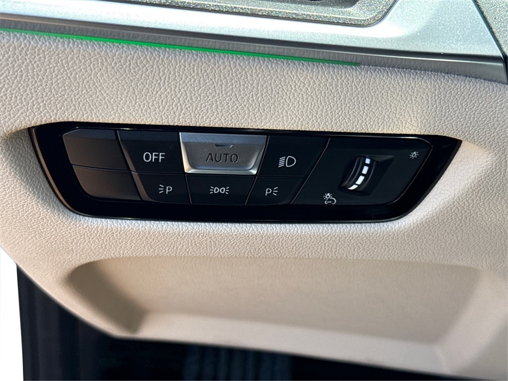 2024 Bmw 330i photo 19