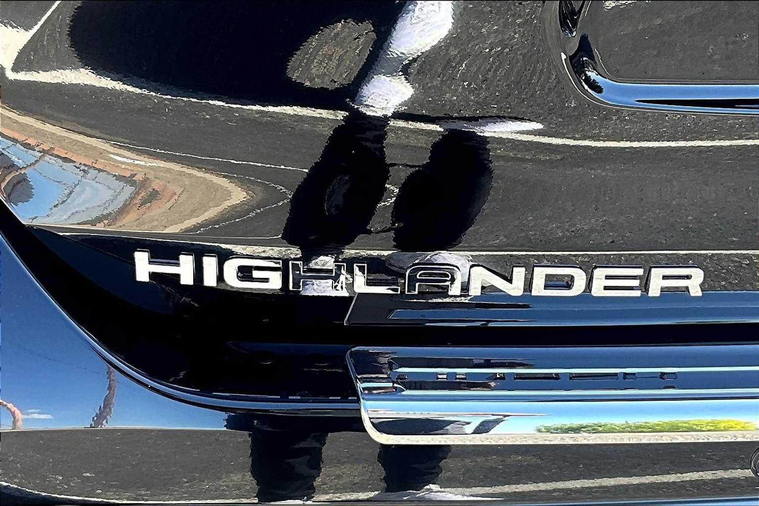 2025 Toyota Highlander Platinum photo 8