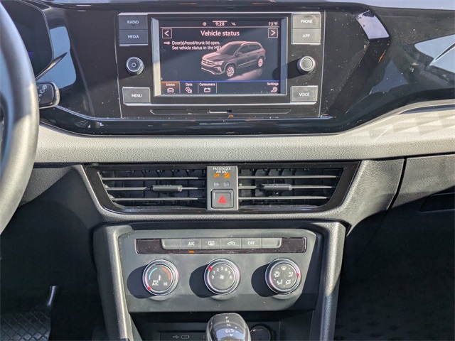 2022 Volkswagen Taos S photo 16